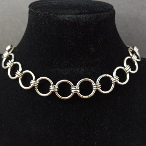 Bleeding Heart Choker